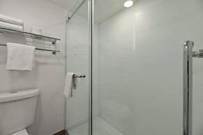 Kings House Motor Hotel