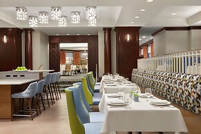 Embassy Suites by Hilton Boston Waltham