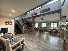 Alpine Inn & Suites
