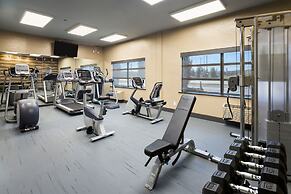 Poco Inn and Suites Hotel & Conference Centre