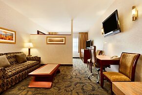 Poco Inn and Suites Hotel & Conference Centre