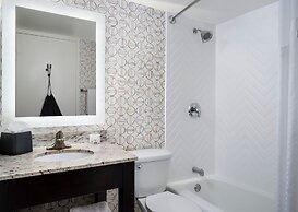 Holiday Inn & Suites Marlborough by IHG