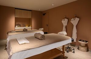 Canopy by Hilton Cannes