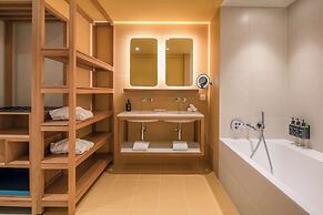 Canopy by Hilton Cannes