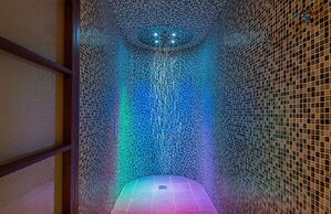 Canopy by Hilton Cannes