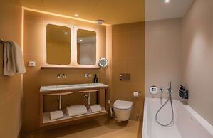 Canopy by Hilton Cannes