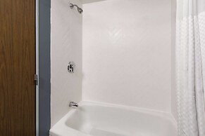 Baymont by Wyndham Bay City