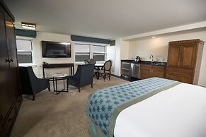 The Edgewater