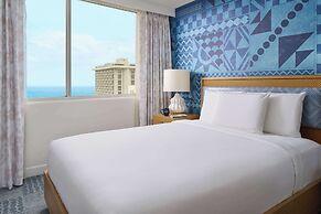 OUTRIGGER Waikiki Paradise Hotel