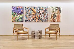 OUTRIGGER Waikiki Paradise Hotel