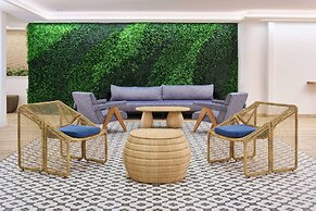 OUTRIGGER Waikiki Paradise Hotel