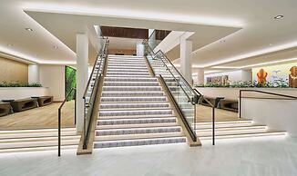 OUTRIGGER Waikiki Paradise Hotel