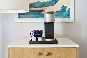 OUTRIGGER Waikiki Paradise Hotel