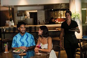 OUTRIGGER Waikiki Paradise Hotel