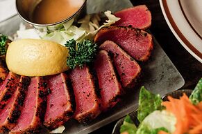 OUTRIGGER Waikiki Paradise Hotel