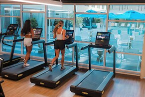 OUTRIGGER Waikiki Paradise Hotel