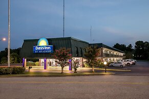 Days Inn by Wyndham Seneca / Clemson Area
