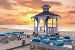 The Westin Grand Cayman Seven Mile Beach Resort & Spa