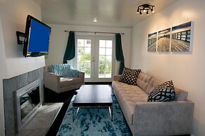 Oceanside Marina Suites