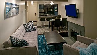 Oceanside Marina Suites