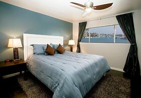 Oceanside Marina Suites