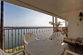 Oceanside Marina Suites