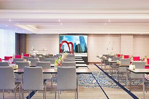 Renaissance Paris La Defense Hotel