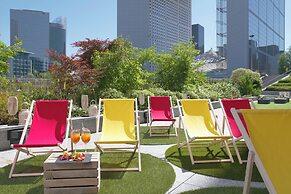 Renaissance Paris La Defense Hotel
