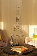 Renaissance Paris La Defense Hotel