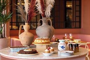 Renaissance Paris La Defense Hotel