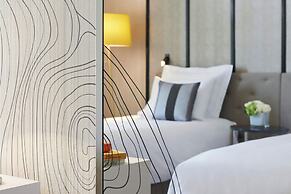 Renaissance Paris La Defense Hotel