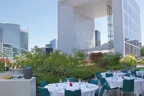 Renaissance Paris La Defense Hotel