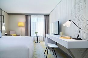 Renaissance Paris La Defense Hotel
