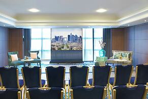 Renaissance Paris La Defense Hotel