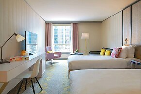 Renaissance Paris La Defense Hotel