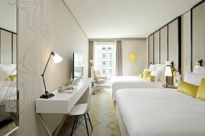 Renaissance Paris La Defense Hotel