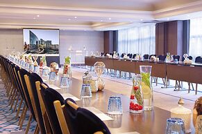 Renaissance Paris La Defense Hotel