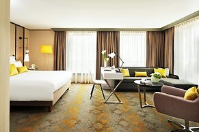 Renaissance Paris La Defense Hotel