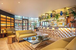 Renaissance Paris La Defense Hotel