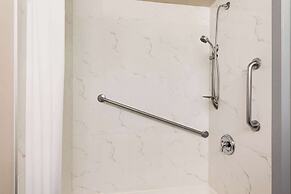 Travelodge by Wyndham Calgary South