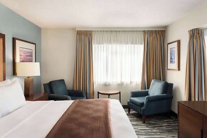 Travelodge by Wyndham Calgary South