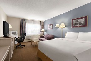 Travelodge by Wyndham Calgary South