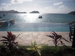 Blue Waters Inn