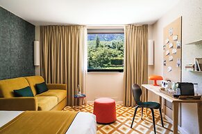 Big Sky Hotel & Spa