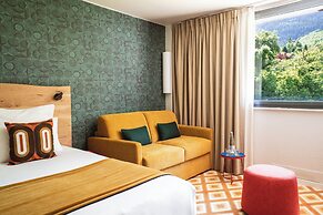 Big Sky Hotel & Spa
