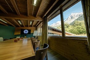 Big Sky Hotel & Spa