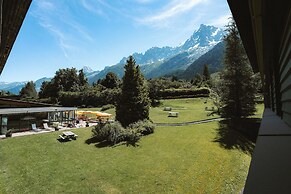 Big Sky Hotel & Spa