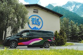 Big Sky Hotel & Spa