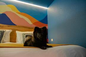 Big Sky Hotel & Spa