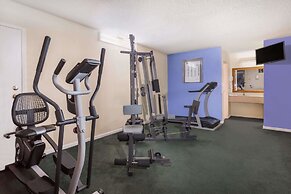 Days Inn by Wyndham College Park Airport Best Road